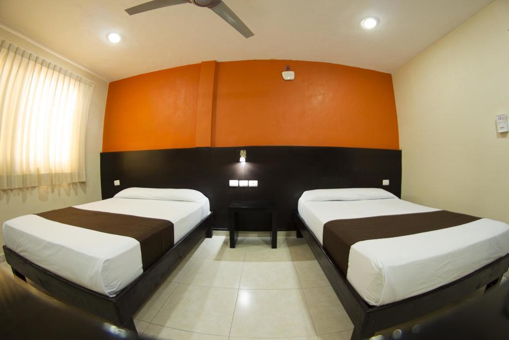 Hotel & Suites Domani Progreso  Dış mekan fotoğraf